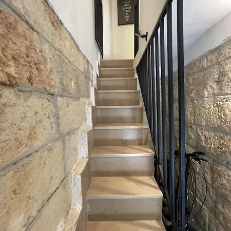 Desirehome Bari